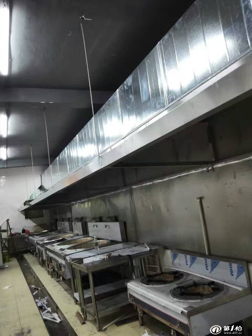 东莞长安餐饮厨房排烟风管 酒楼厨房排烟 工厂食堂油烟净化工程