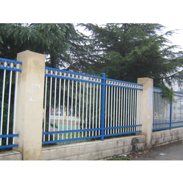 锌钢围墙护栏 锌钢护栏生产厂家