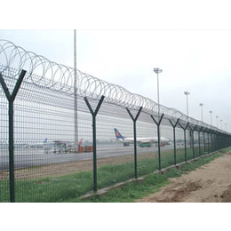 内蒙古赤峰机场护栏网厂家直销