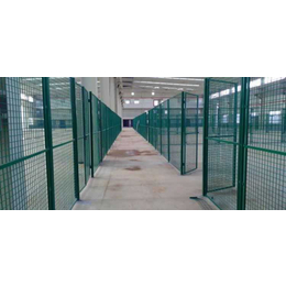 厂家批发热度锌钢喷塑护栏 围墙护栏网防护网 铁质护栏