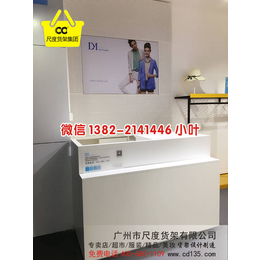 服装店的购物环境 DM女装货架 快时尚女装展示架缩略图