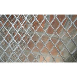 照来丝网(图)、钢板网护栏规格、钢板网护栏