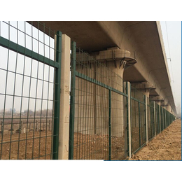 武汉铁路防护网 边框护栏网 公路隔离网