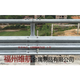 湖北黄石公路护栏板厂家*  湖北高速公路护拦板厂家维航*