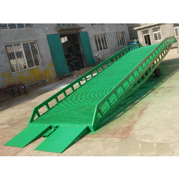 移动式固定式登车桥 液压式登车桥 集装箱装卸平台叉车*