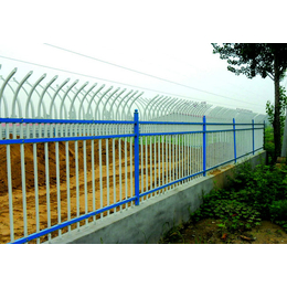 组装锌钢阳台护栏*、沃宽18年、组装锌钢阳台护栏