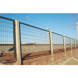 铁路护栏生产,江苏铁路护栏,江苏华胜金属