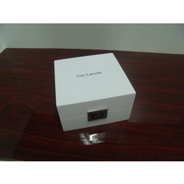 东莞木质厂家定制手表展示木盒烤漆手表木盒手表收纳盒*