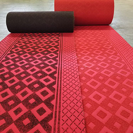 平面地毯定制、鑫宇土工材料(在线咨询)、平面地毯