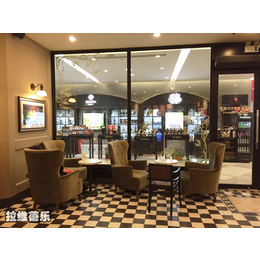 上海星巴克咖啡厅实木桌椅定做厂家缩略图