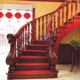  欧式古典实木楼梯