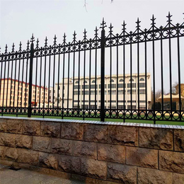 铸铁围栏护栏|皇冠工匠铁艺铸造厂|黄竹镇铸铁围栏