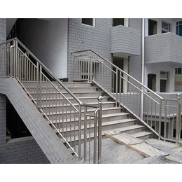 不锈钢扶梯制作、山西共盈金属制品(在线咨询)、晋城不锈钢扶梯