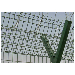 鼎矗商贸(图)、高速公路护栏网安装、普洱高速公路护栏网