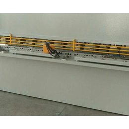不锈钢剪板机多少钱一台_红火焊割设备供应站_吉林剪板机