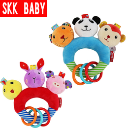 厂家供应SKKBABY婴儿玩具内置*叫三头动物手摇铃
