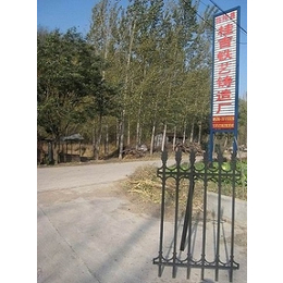 桂吉铸造公司(图)|铸铁护栏报价|河北铸铁护栏
