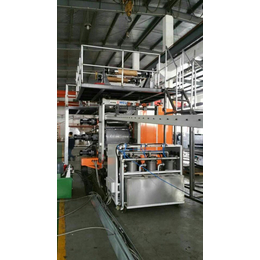 SPC塑胶地板生产线,金韦尔机械,SPC塑胶地板生产线厂家
