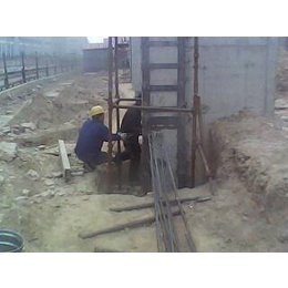 北京通州区****地基打桩打钢管桩人工挖孔桩施工