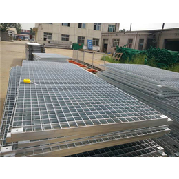 停车场钢格板使用寿命|国磊金属丝网(在线咨询)|停车场钢格板