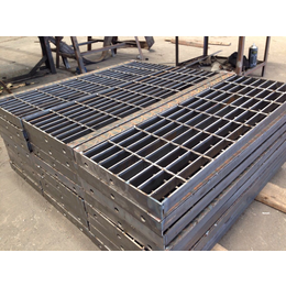 安平钢格板厂家定做各种型号的钢格板 异形钢格板 品质保证