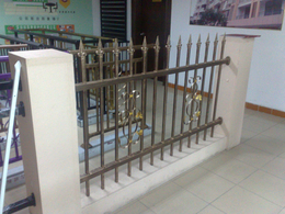 锌钢护栏设计-品源金属*-锌钢护栏
