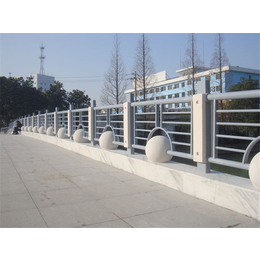 桥梁护栏生产厂,桥梁护栏,久高丝网(多图)