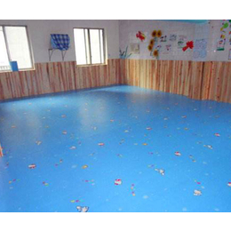 写字楼塑胶地板铺装|济南耀动铺装|泰安塑胶地板