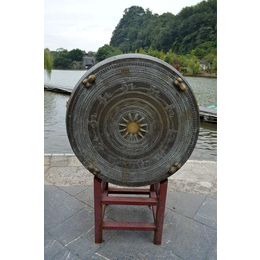 北京铜鼓雕塑_世隆雕塑公司_大型铜鼓雕塑