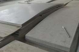 铁岭不锈钢板-不锈钢板钻孔加工-奕飞钢材现货厂