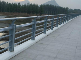 克拉玛依桥梁护栏-久高丝网-桥梁护栏安装