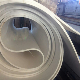白色橡胶输送带_宏基橡胶_白色橡胶输送带生产厂家