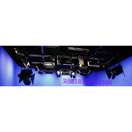 蓝箱抠像系统虚拟演播室新维讯虚拟蓝箱搭建演播室建设缩略图