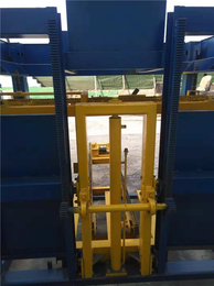 沂南宏科机械升板机(图)-砖机自动落板机生产-许昌落板机生产