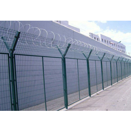 机场护栏哪家好、同兴网栏-与时俱进、黑龙江机场护栏