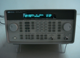AgilentHP8647A射频信号发生器