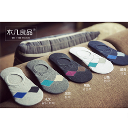 运动船袜厂家,东鸿针纺品质的保证,运动船袜