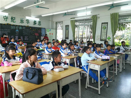 学生暑假兴趣班-恢弘教育科技-龙江暑假兴趣班