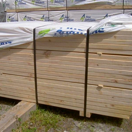辐射松建筑木方-建筑方木厂家-定尺加工辐射松建筑木方