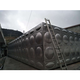 贵州不锈钢水箱厂家 方型 圆柱型不锈钢冷热水箱大量供应缩略图