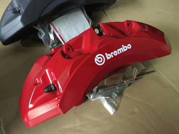 路虎揽胜运动版前轮刹车鲍鱼改装brembo5.0六活塞