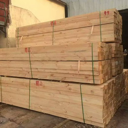 木方批发  尺寸可定做  纹理顺直 不易断裂  建筑工地使用