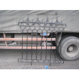 临朐桂吉铸造厂(图)|铸铁栏杆厂家|铸铁栏杆
