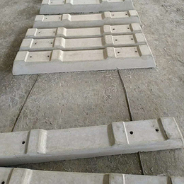 U型环水泥枕木品质保证   762轨距24公斤水泥轨枕