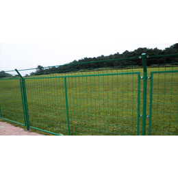 九江市双边丝防护栏场地护栏网广场护栏网学校围挡单价是多少
