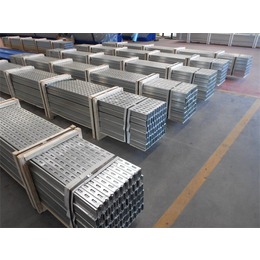 恒鑫压型板(图)|天津C型钢生产商|C型钢