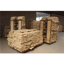 辐射松集成板生产厂家_森泰格木业低价批发_江西辐射松集成板