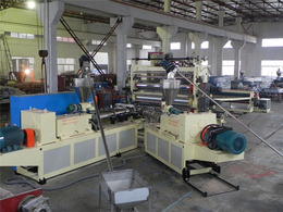 pvc地板革-高速pvc地板革生产线-青岛威尔塑机