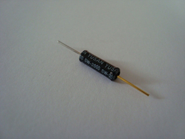 宇向(在线咨询)-振动位移传感器-振动位移传感器生产厂家