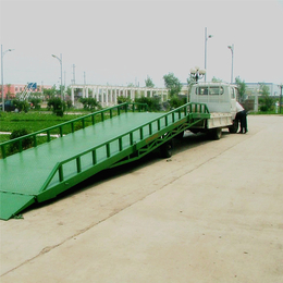 黔东南移动式登车桥-移动式登车桥型号-北工机械可定制做